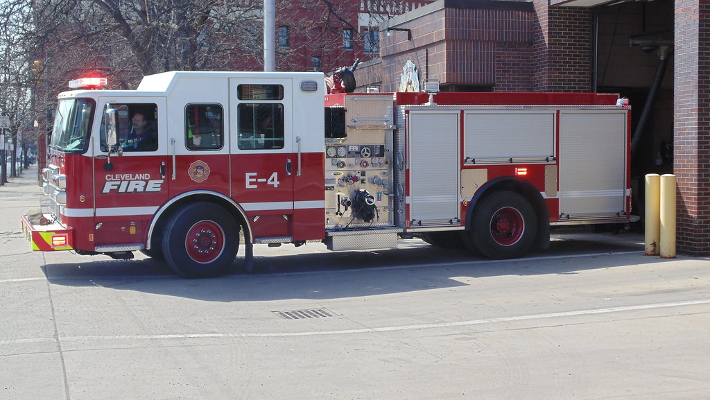 Cleveland Fire Department Engine 4 IndiansBaseballFan4Life Flickr