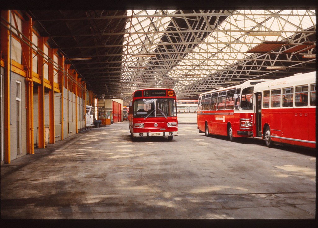 BS0875 NWT714M WEST YORKSHIRE GARAGE YORK MON 01.05.1978 Flickr