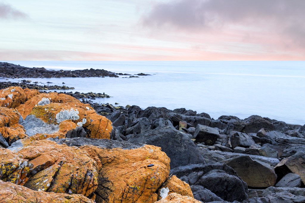 Greens beach, Tasmania, Australia Chris Fitzallen Flickr