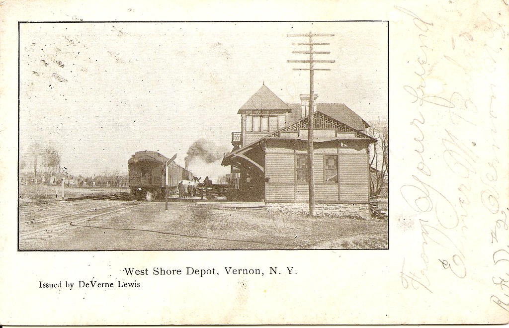 West Shore Railroad Station, Vernon, NY The station at Ver… Flickr