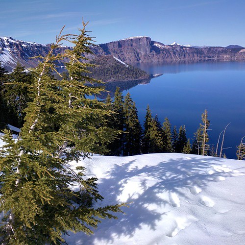 The deepest and clearest lake in the United States. Flickr