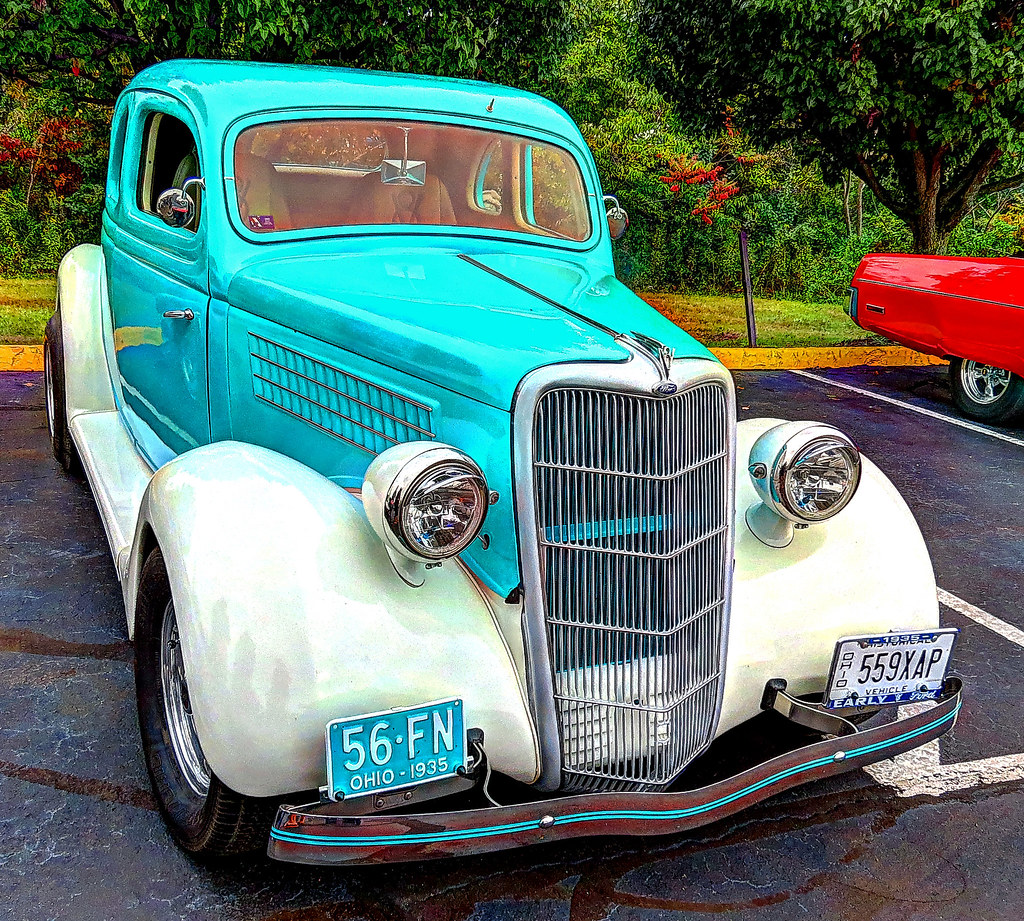 1935 Ford Coupe At the Ohio River Street Rodders show in W… Flickr