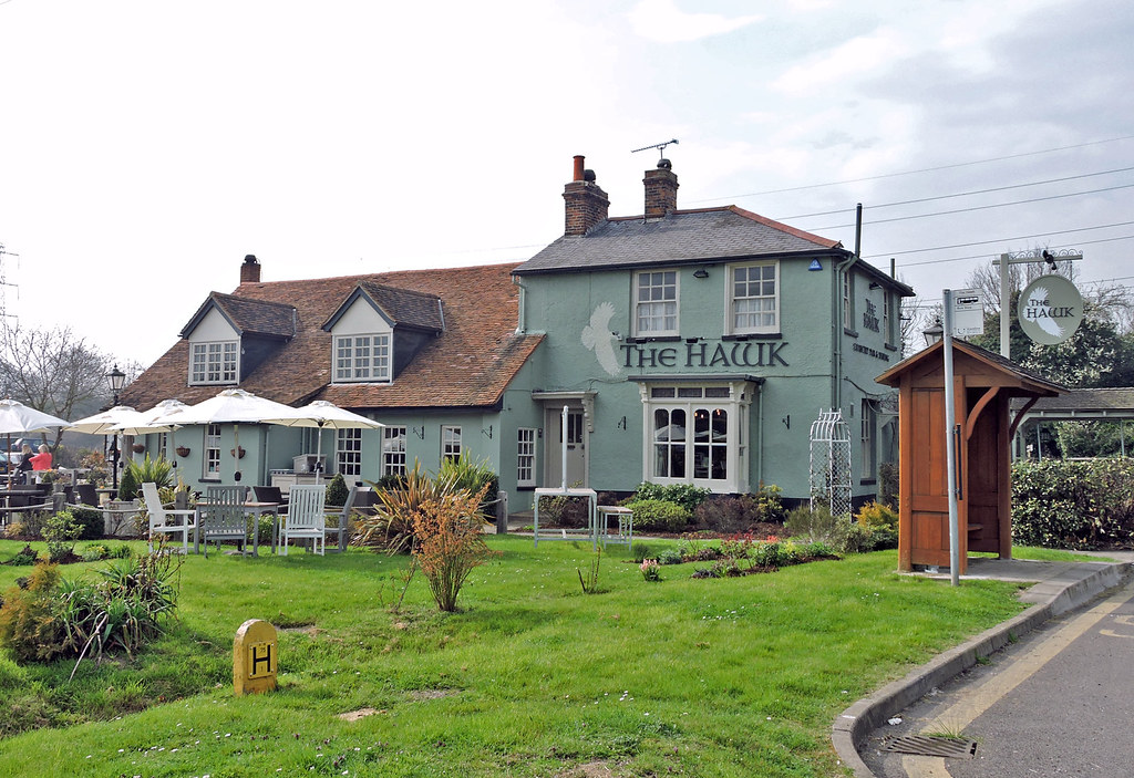 "The Hawk" Public House, Battlesbridge DSCN6177 Linda