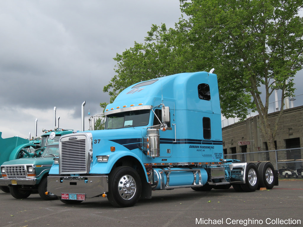 Gordon Trucking Inc. Freightliner Classic XL, Truck 37 Flickr
