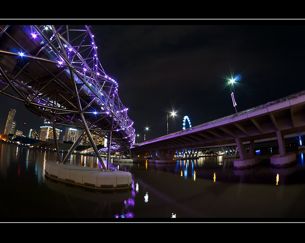 purple bridges The bayfront ave bridge on the right, and t… Flickr