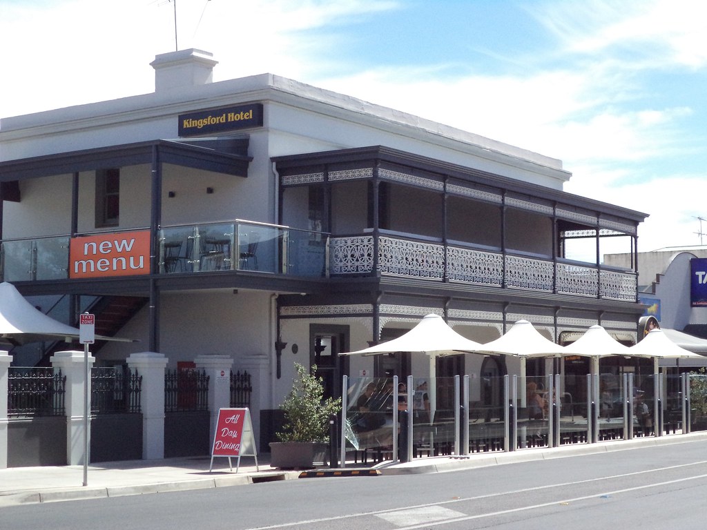 Gawler .Kingsford Hotel built for Stephen King one of the … Flickr