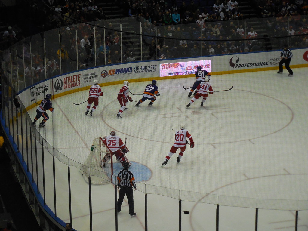 Detroit Red Wings vs. New York Islanders March 29, 2015 Flickr