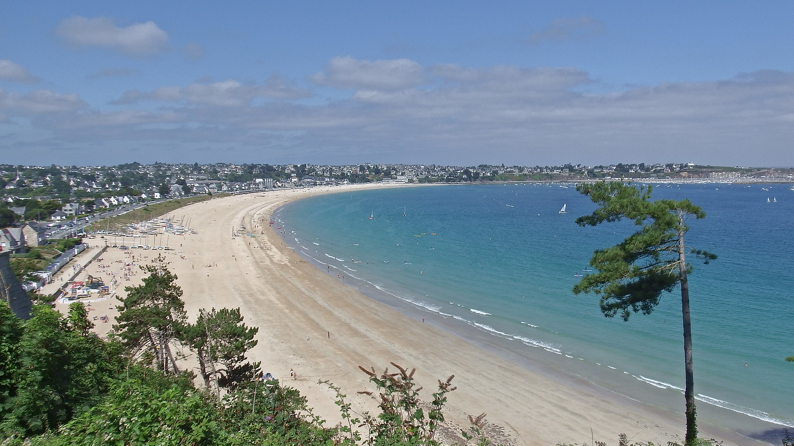 SaintCastleGuildo Flickr