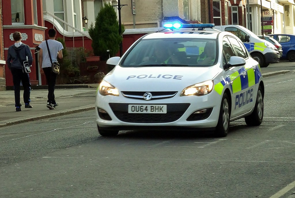 Bedfordshire Police OU64 BHK 999 Response Flickr