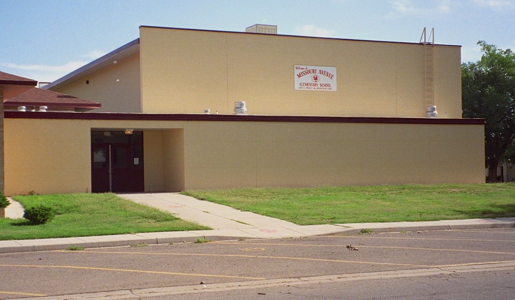 Missouri Avenue school, Roswell NM 1992 This is the elem… Flickr