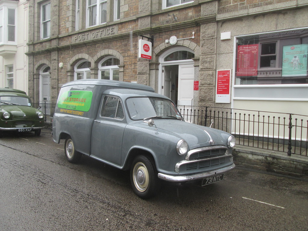 1960 Morris Cowley van. TREVITHICK DAY 2015. rustdreamer Flickr