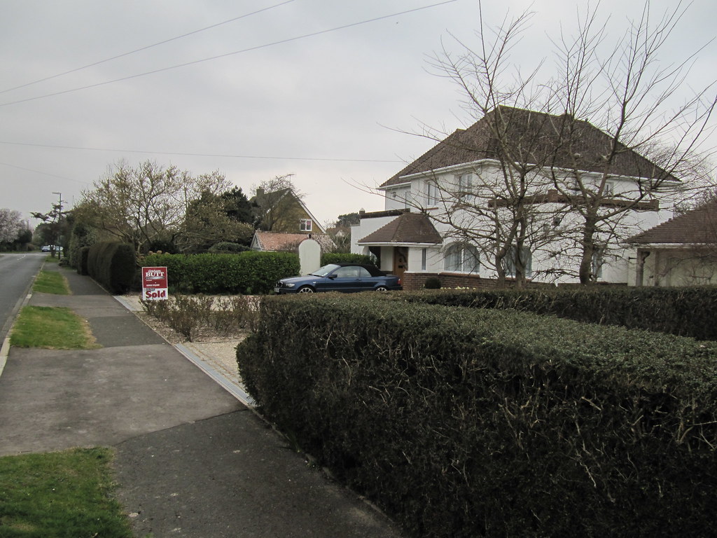 Renovations finished Elm Avenue, East Preston, West Sussex… Flickr