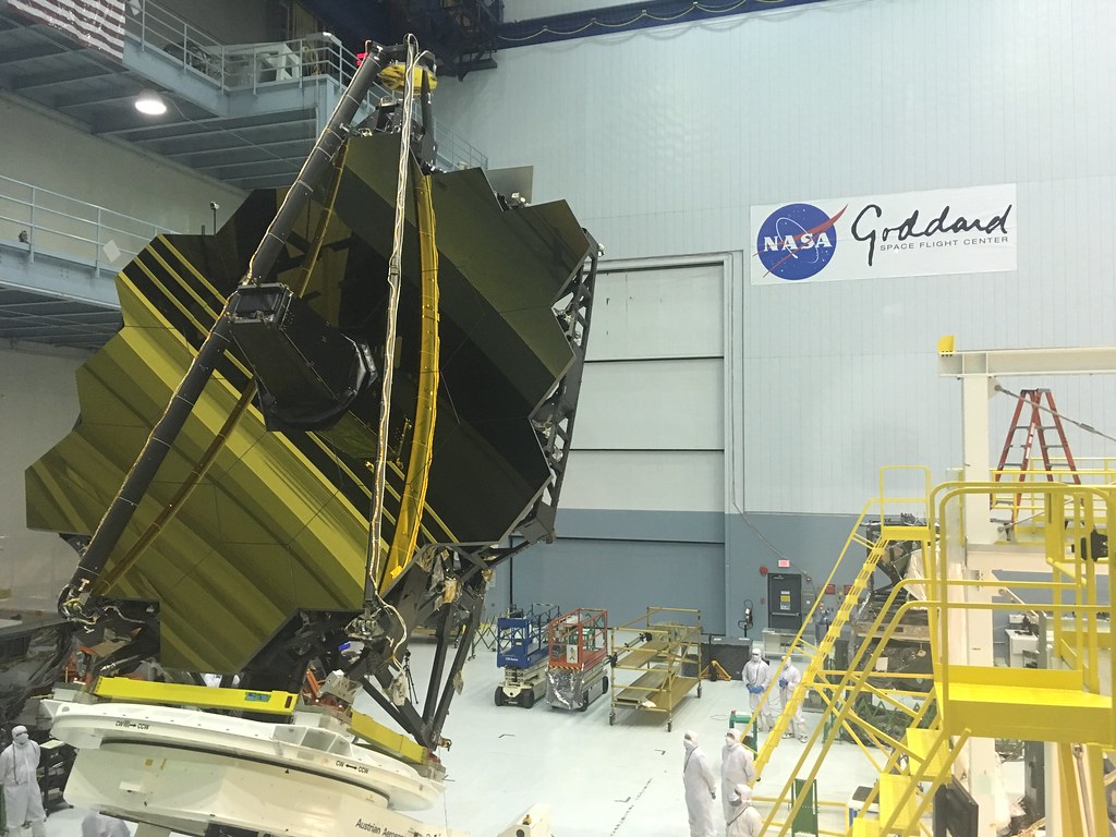 James b Space Telescope Revealed A rare view of the Jam… Flickr