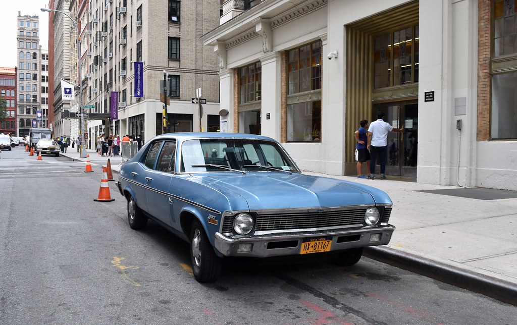 New York City Privately owned cars waiting to appear in th… Flickr