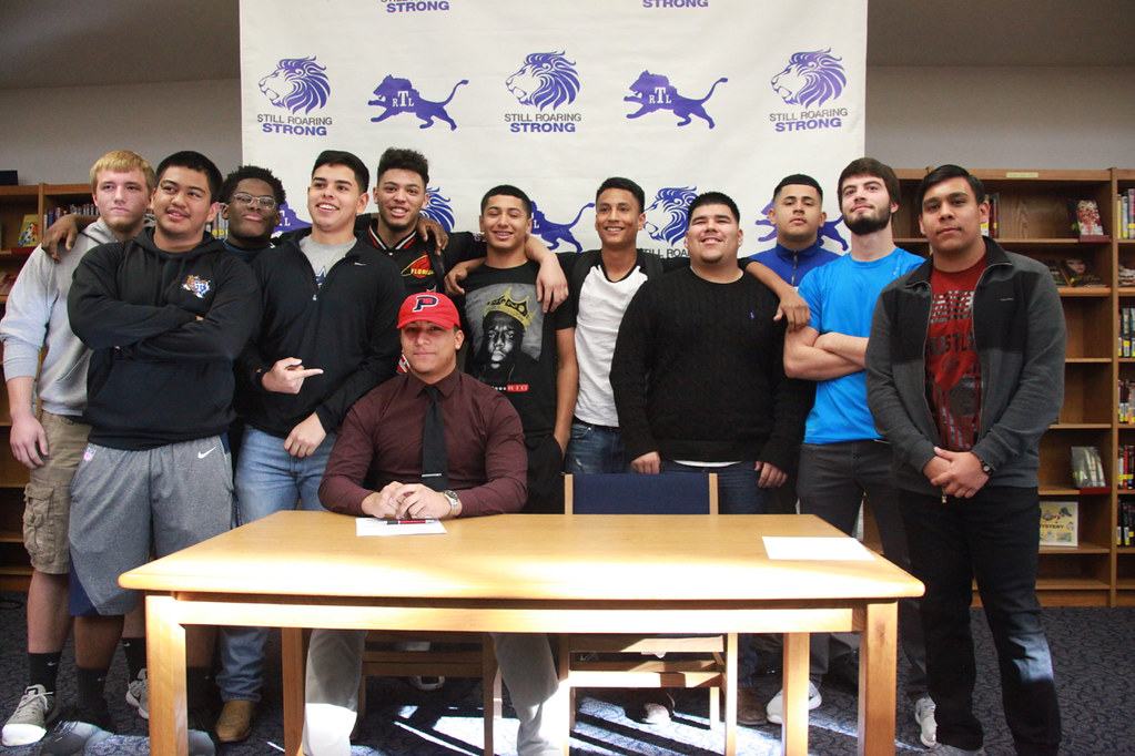 College Signing Day at R. L. Turner High School 2017 Flickr