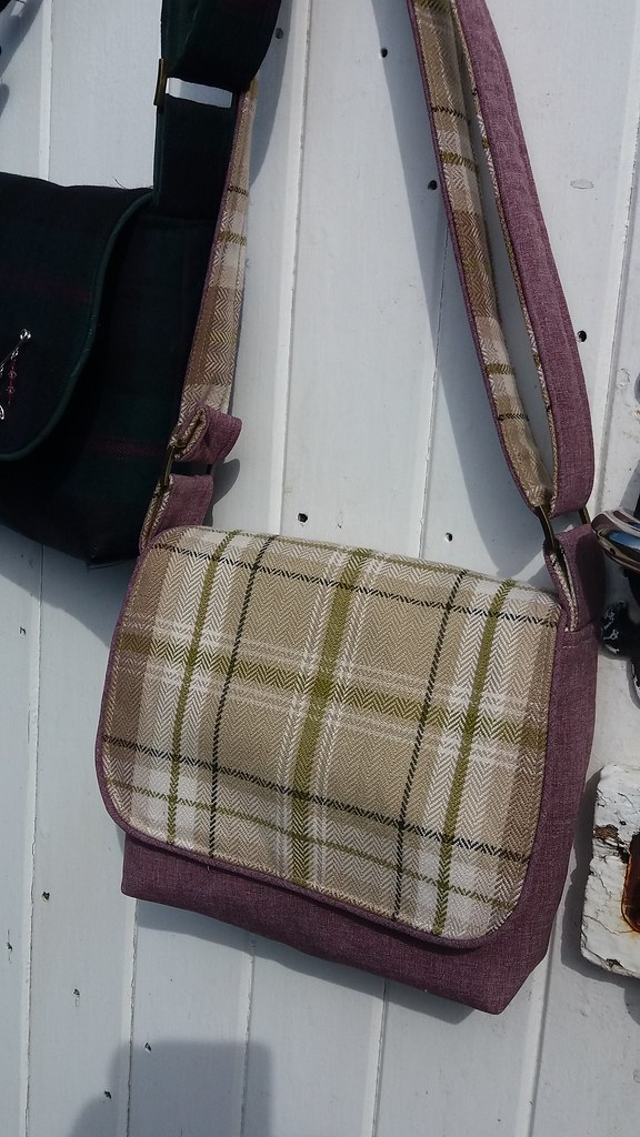 MMakingmavellous Messenger Bags 'Quirky with emm… Flickr