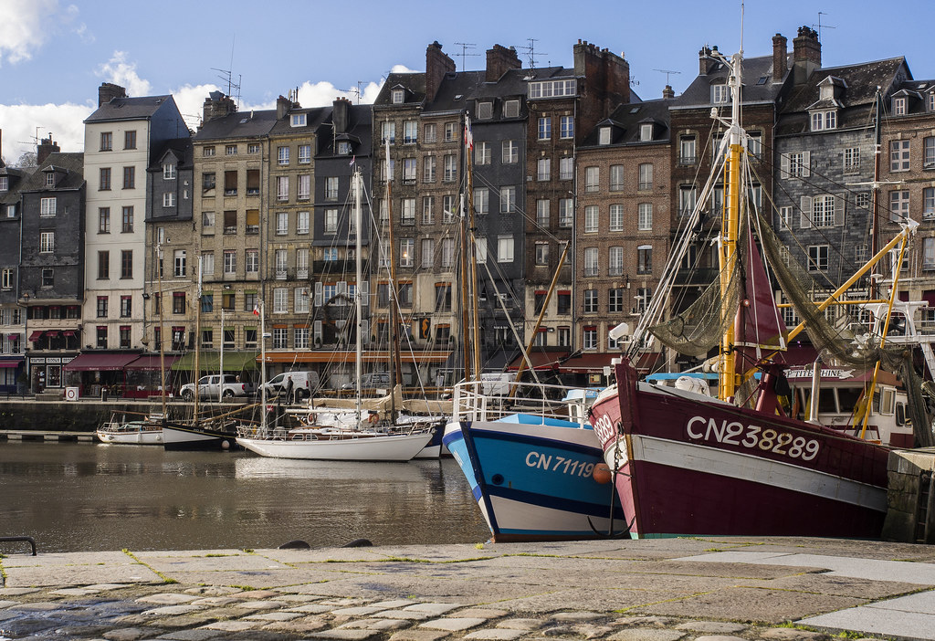 Honfleur avec bateaux gros plan au 1240 kikilapince Flickr