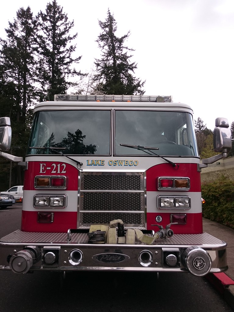 Lake Oswego Fire Engine 212 (2002 Pierce Dash) Pierce Fan Flickr