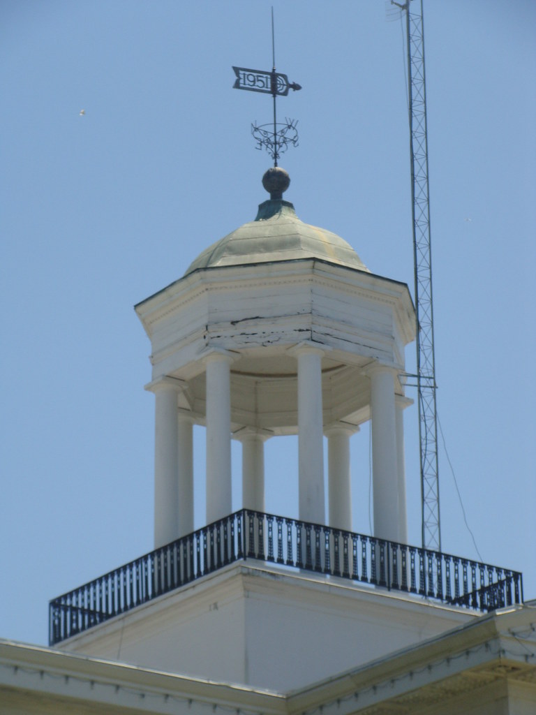 Cupola of Noxubee County Court HouseMacon, Ms. Lamar Flickr