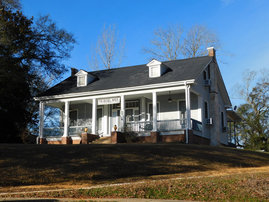 Becnel House Pine Apple, Alabama Constructed in 1823. Jimmy Emerson