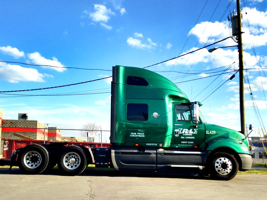 AAAA R&L Carriers Nashville, TN tnsamiam Flickr