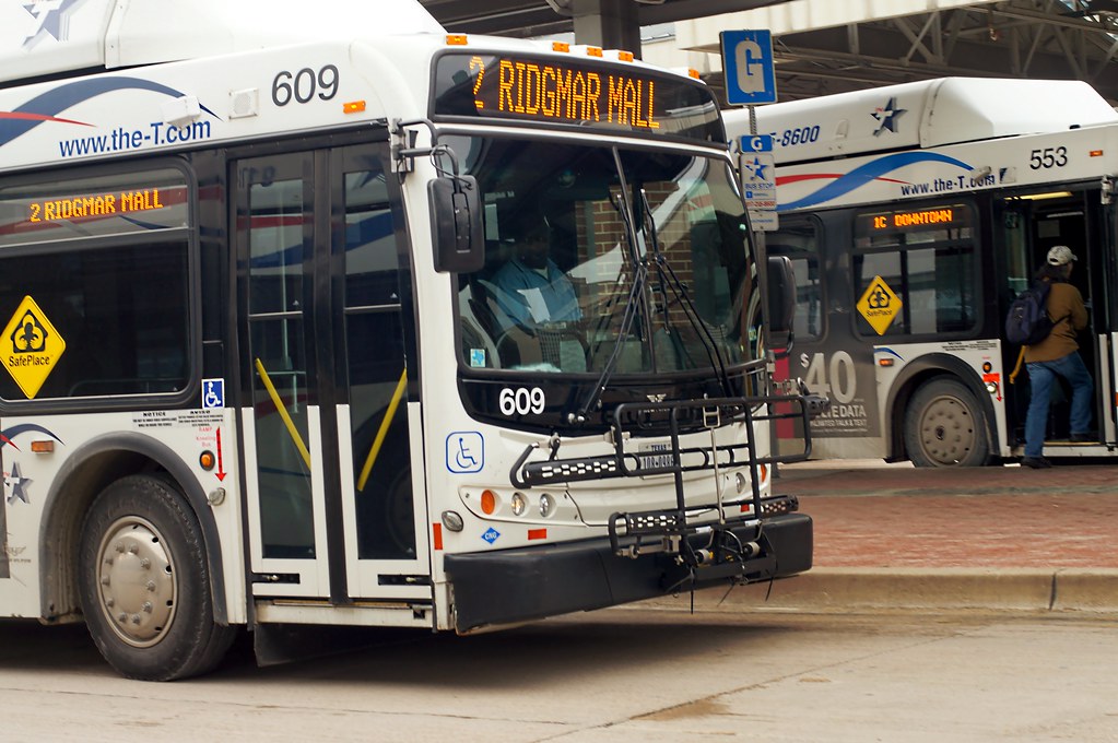 Fort Worth, TX local bus Fort Worth's city bus is nickname… Flickr