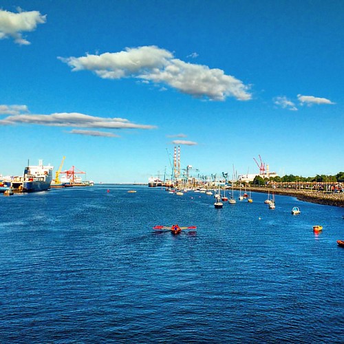 Now in Dublin fantastic heatwaveDublin Port. Wlasnie ma… Flickr