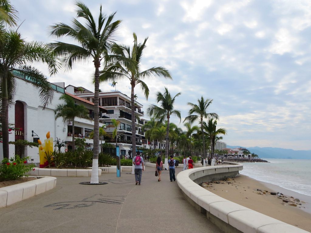 Puerto Vallarta Malecon The Malecon at Puerto Vallarta, Me… Flickr