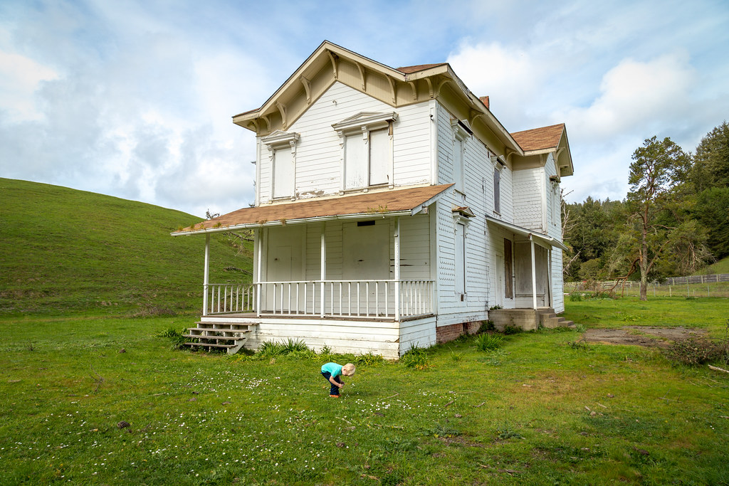 Randall House Another visit to the creepy but beautiful Ra… Flickr
