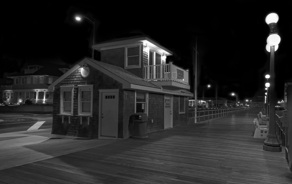 Lifeguard headquarters in winter Avon by the Sea, NJ. Lenny Flickr