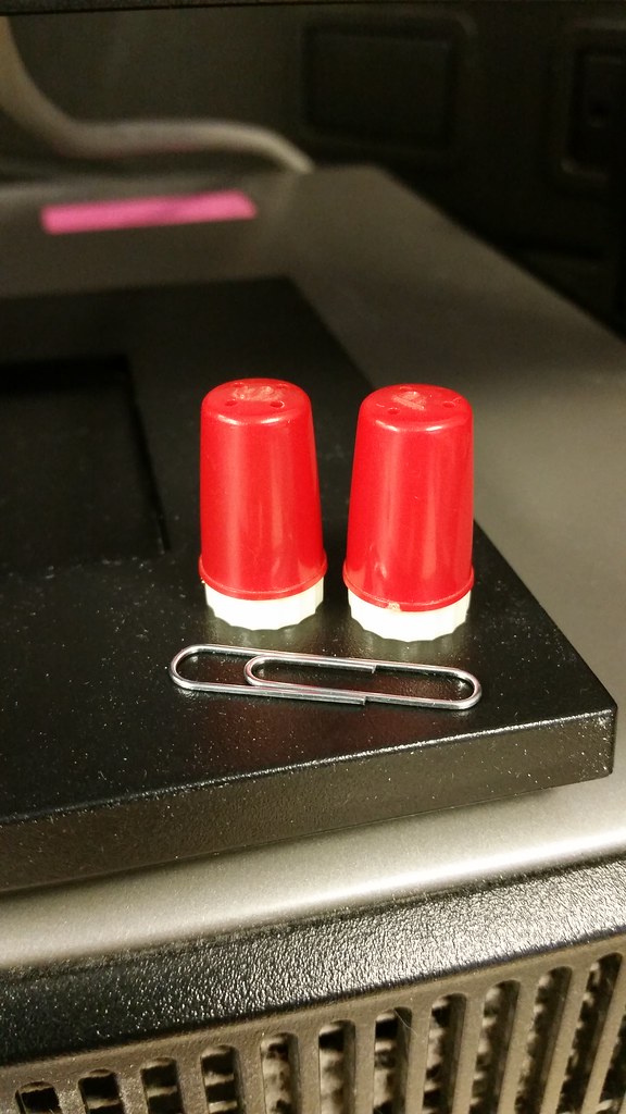 Teeny tiny salt and pepper BeckyKay76 Flickr