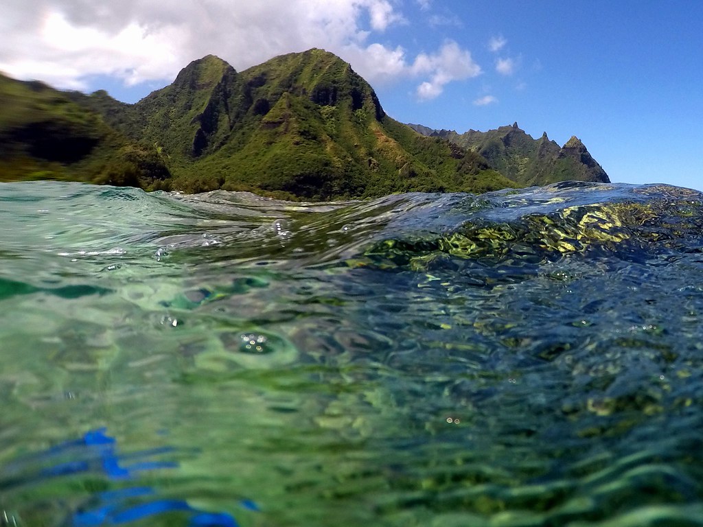Tunnels Beach Snorkeling in Kauai Tunnels Beach Snorkeling… Flickr