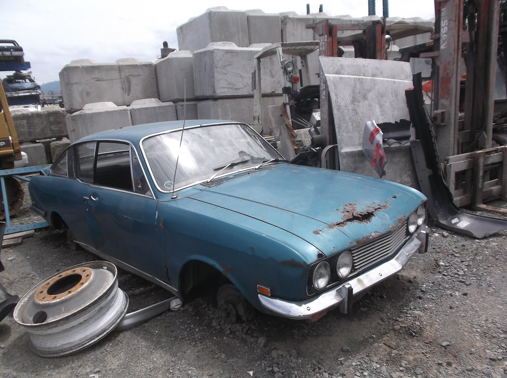 Sunbeam Alpine Fastback Captn Cruch Auto wrecking Flickr
