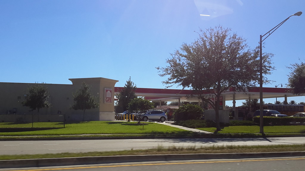 GATE Jacksonville, FL A GATE gas station at 12705 Durbin… Flickr