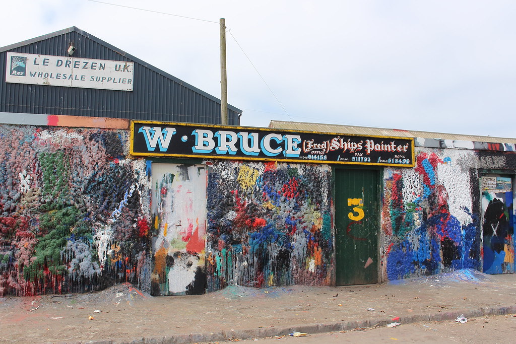 Paint Wall,W. Bruce,Fraserburgh Harbour_jun 16_88 Alan Longmuir. Flickr