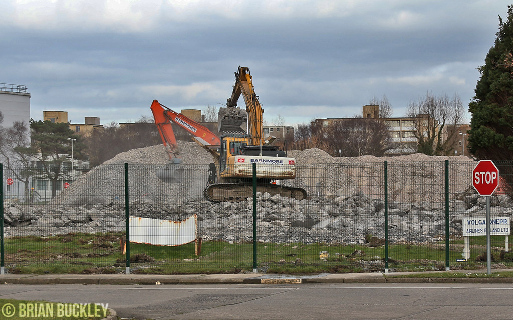 volgadnepr airlines ireland ltd building at shannon being… Flickr