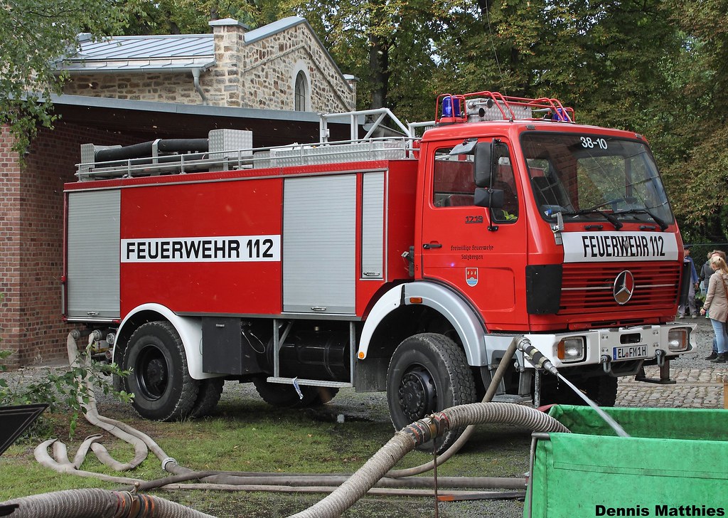 Old Mercedes fire truck Mercedes Benz 1719 in Osnabrück. Flickr
