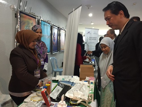 Uniform Penolong Pegawai Perubatan PPP SELANGOR SEMINAR PEN. PEGAWAI