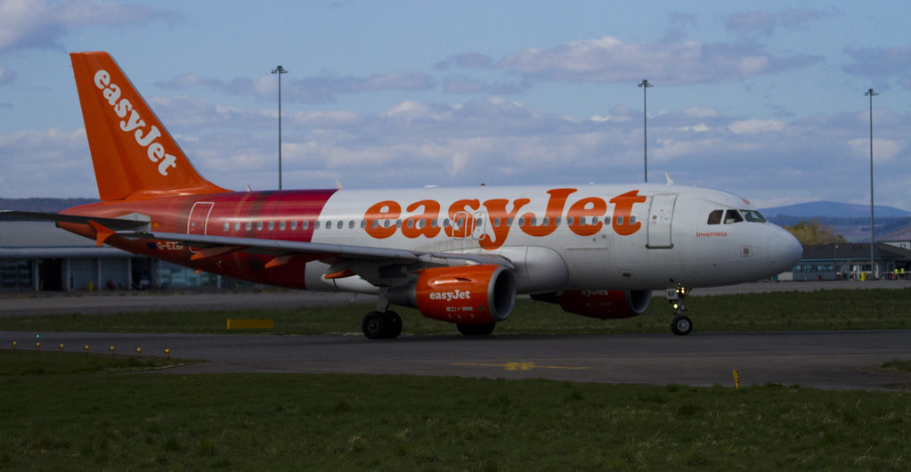 EasyJet EasyJet Airbus A319 At Inverness Airport (Dalcross… Flickr