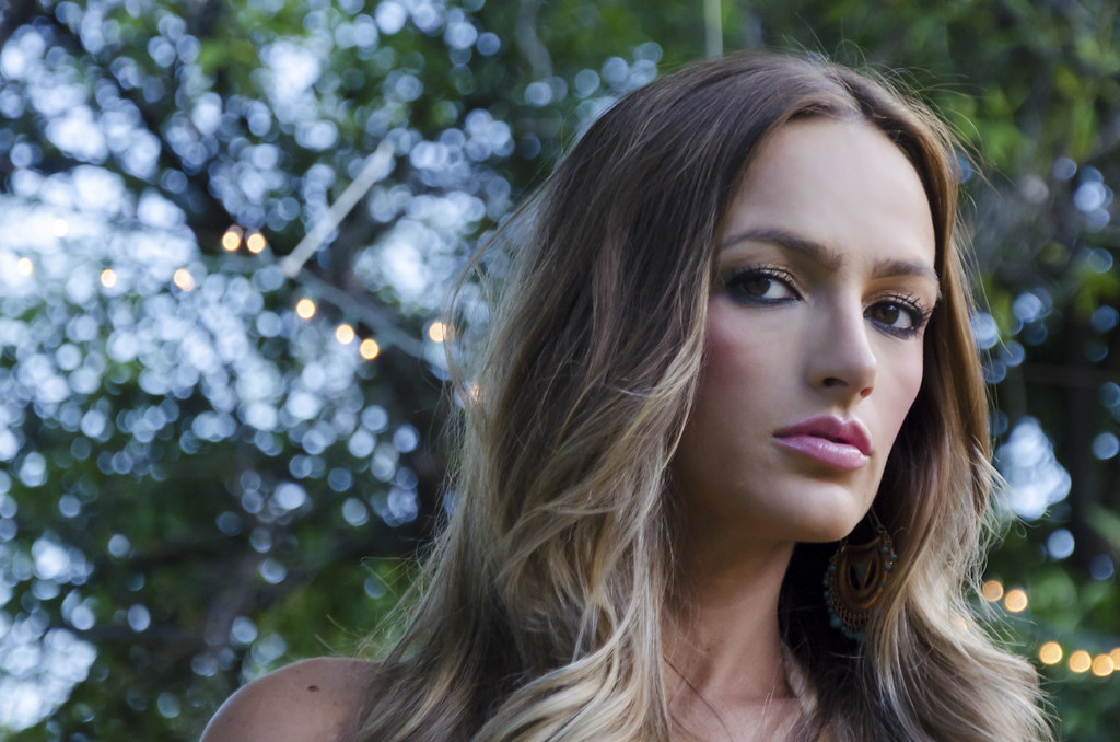Model: Eva Walz | Gray House Photo Workshop 5-3-15 | George Madrid | Flickr