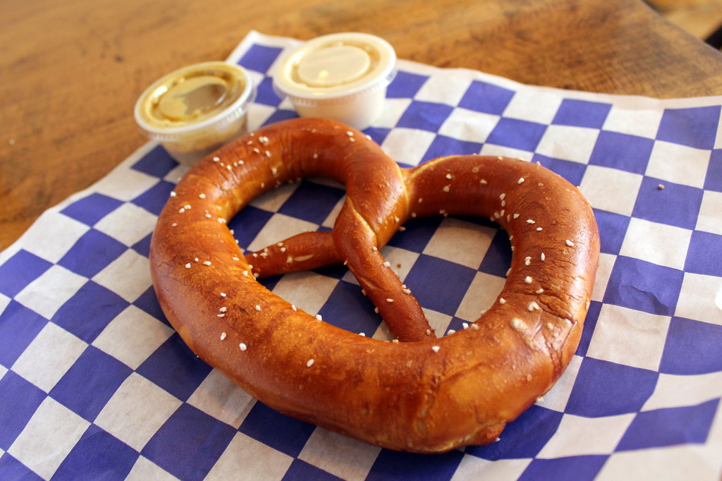 York York City Pretzel Company a photo on Flickriver