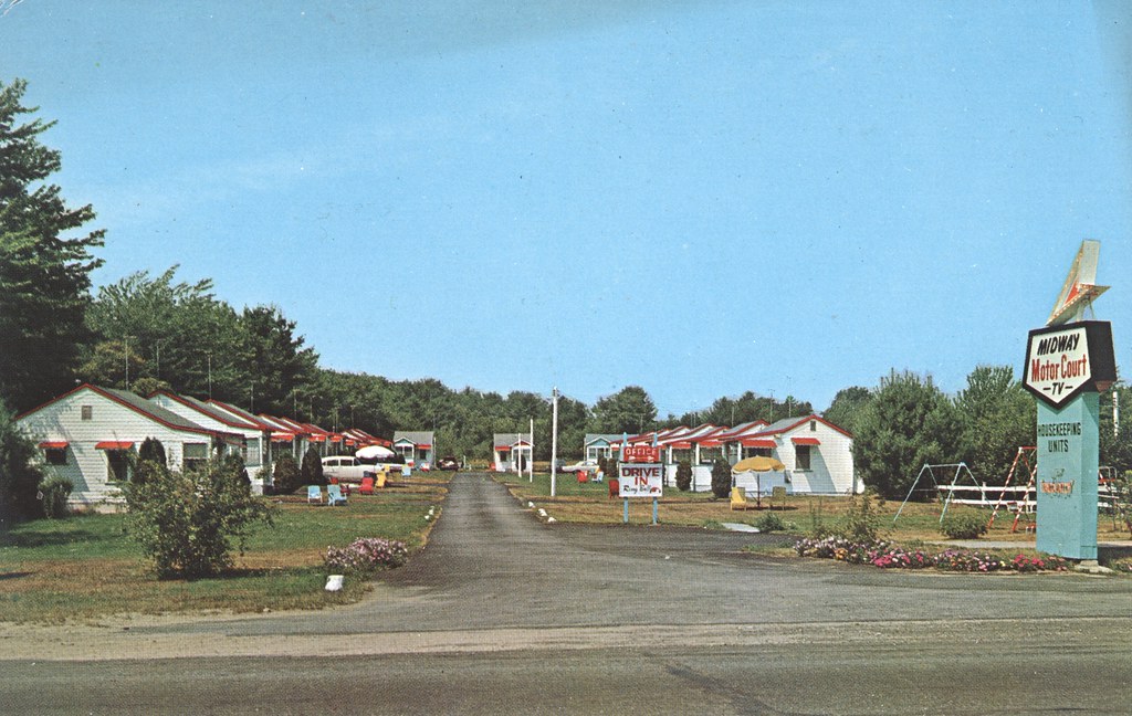 Midway Motor Court Wells, Maine Deluxe Cottages with Fre… Flickr
