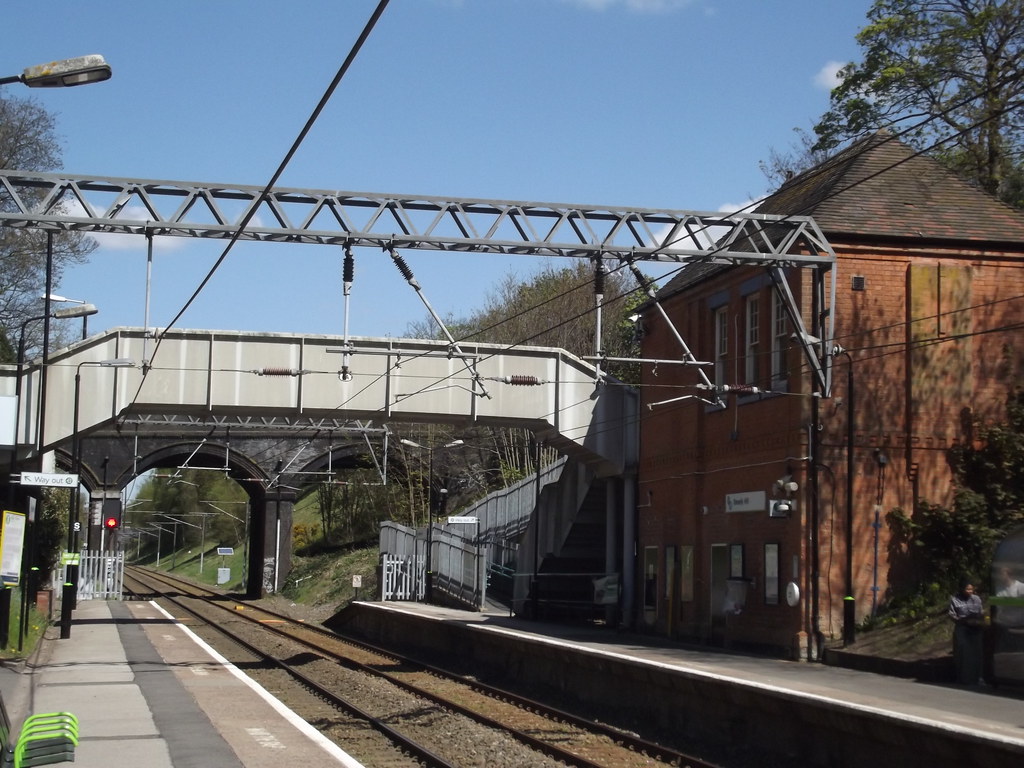 Gravelly Hill Station Hunton Hill bridge, metal footbrid… Flickr