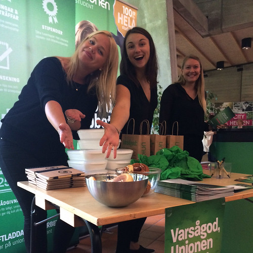 Unionen Student bjuder på kanelbullar i Khuset på Linnéun… Flickr