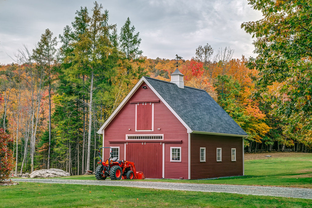 Red Barn in Bethlehem, NH Photo of a barn in the town of B… Flickr