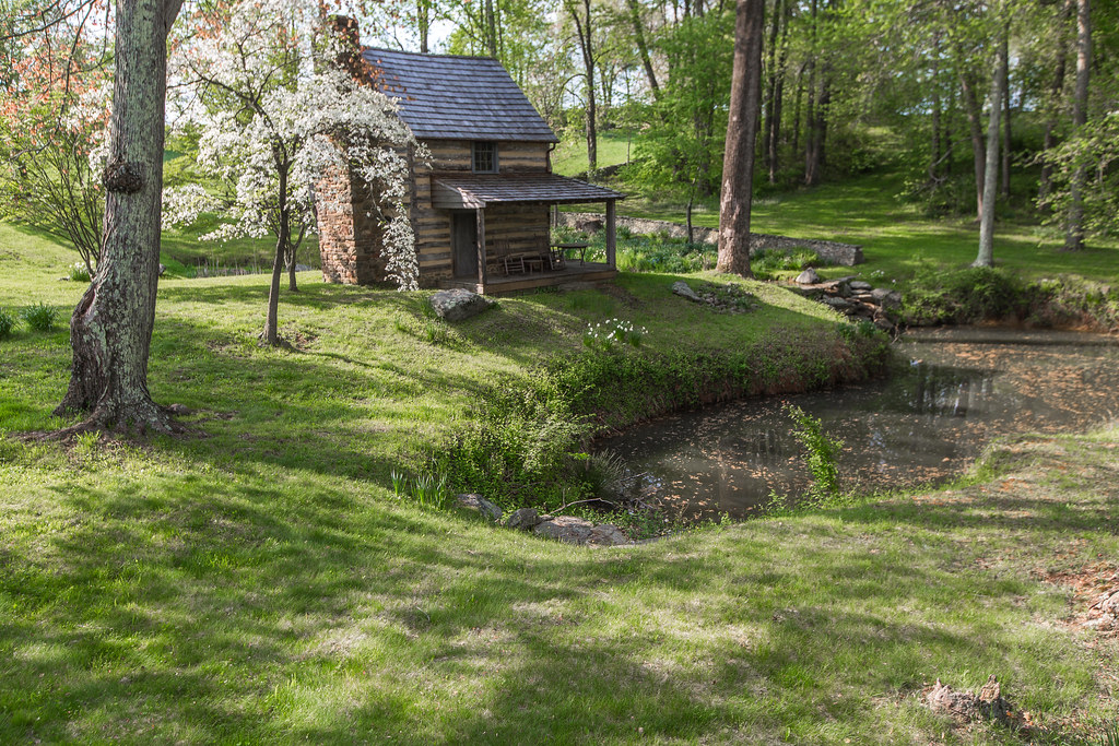 Oakendale FarmLog Cabin Exterior026 Bryan Vaughan Flickr