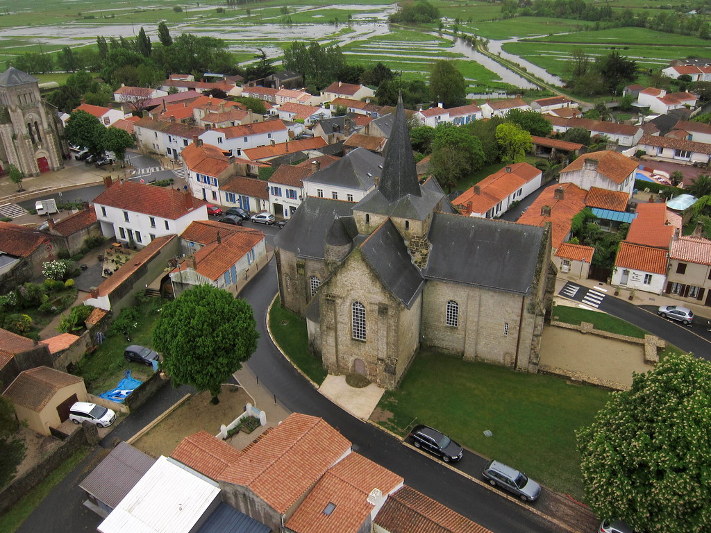 Sallertaine ( Vendée ) , l'ancienne église . Photographie … Flickr