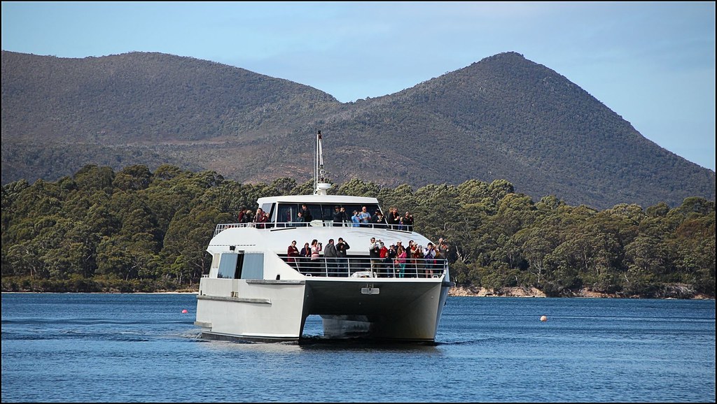 20130925 TasmaniaPort Arthur boat2OPT MARCUS CLARK Flickr