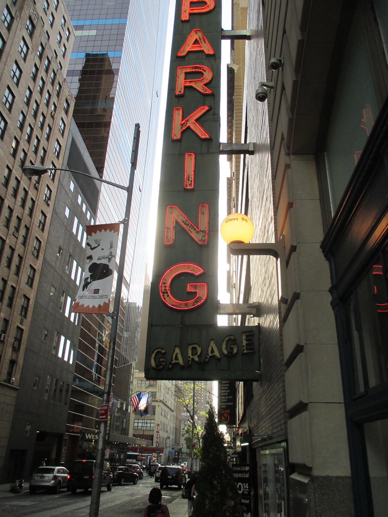 West 43rd St Parking Garage Neon Sign 2699 West 43rd Stree… Flickr