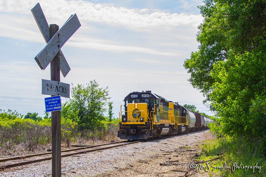 WAMX 4135 EMD SD402 Oswego, KS Southern Kansas and Ok… Flickr